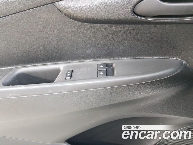 Chevrolet Spark Van 2019 — фото 20