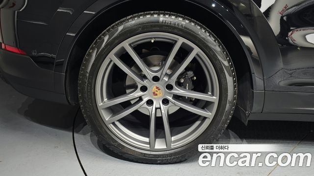 Porsche Cayenne (PO536) 3.0 COUPE PLATINUM EDITION 2023 — фото 5