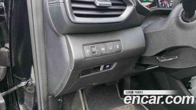 Hyundai Santa Fe Diesel 2.2 2WD Prestige 2021 — фото 12