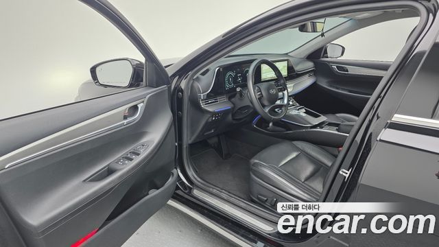 Hyundai Grandeur (IG) 2.5 Le Blanc 2023 — фото 10
