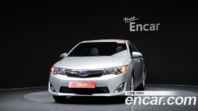 Toyota Camry Hybrid XLE 2013 — фото 3