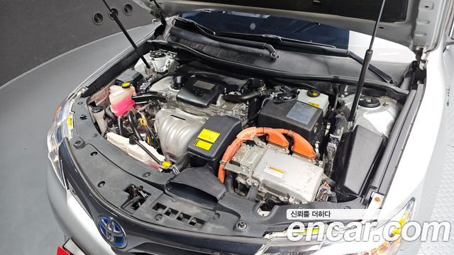 Toyota Camry Hybrid XLE 2013 — фото 6