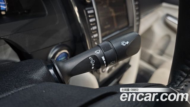 Toyota Camry Hybrid XLE 2013 — фото 30