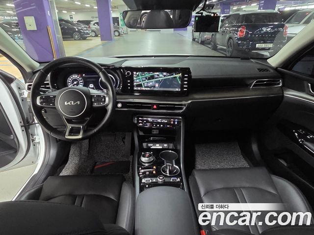 Kia K5 (III) 2.0 Noblesse 2023 — фото 6