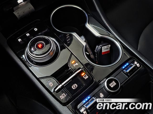 Kia K5 (III) 2.0 Noblesse 2023 — фото 9
