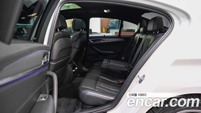BMW 5 Series (G30) 520d M Sport Package Plus 2019 — фото 10