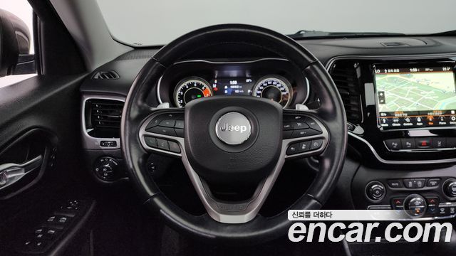 Jeep Cherokee (KL) 2.4 Limited AWD 2021 — фото 12