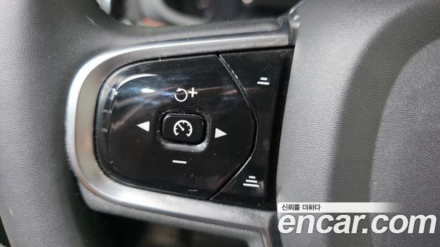 Volvo V60 Cross Country (II) B5 Ultimate AWD 2023 — фото 24