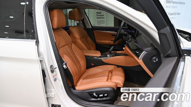 BMW 5 Series (G30) 520i Luxury 2021 — фото 17