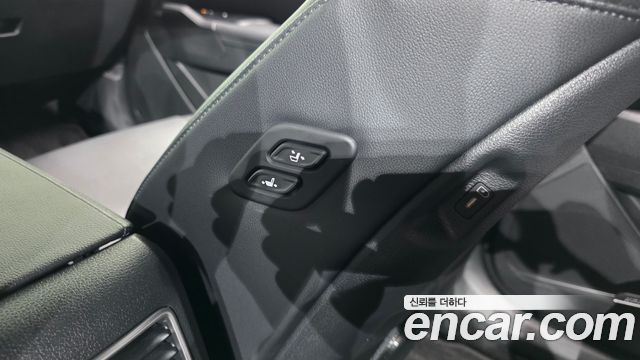 Kia Sportage (V) Gasoline 1.6 Turbo 2WD Signature X Line 2026 — фото 28