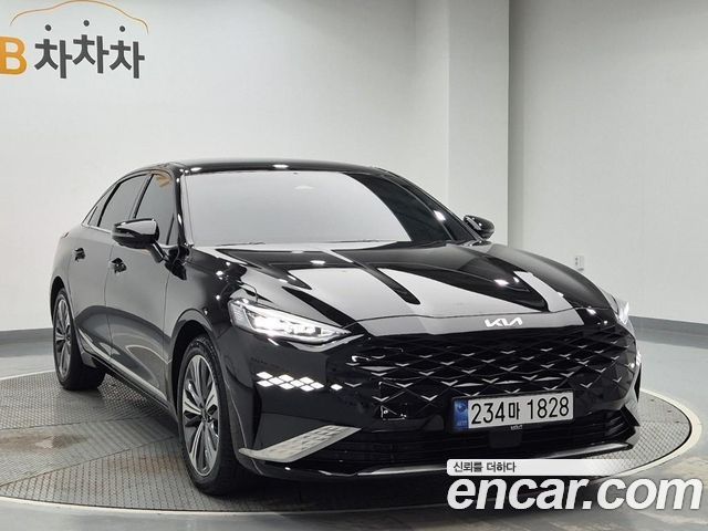 Kia K8 Hybrid Signature Special 2024 — фото 1
