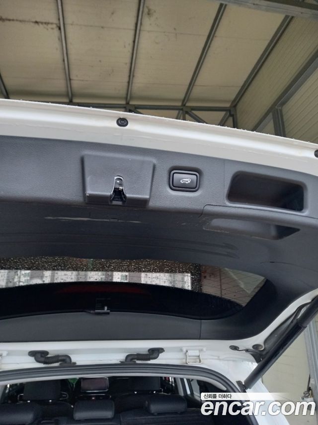 Hyundai Santa Fe Diesel 2.2 2WD Exclusive 2022 — фото 18