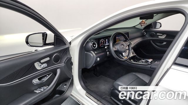 Mercedes-Benz E-Class (W213) E300 Avantgarde 2017 — фото 10