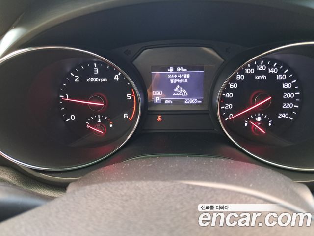 Kia Carnival 9-Seater Luxury 2019 — фото 8