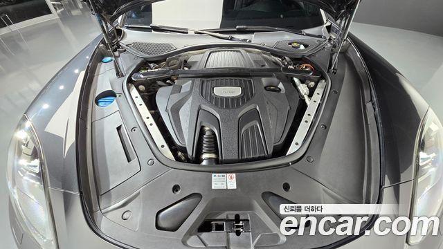 Porsche Panamera (971) 3.0 AWD 2018 — фото 6
