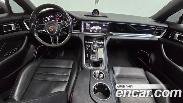 Porsche Panamera (971) 3.0 AWD 2018 — фото 7