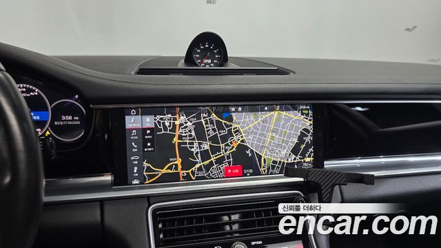 Porsche Panamera (971) 3.0 AWD 2018 — фото 17