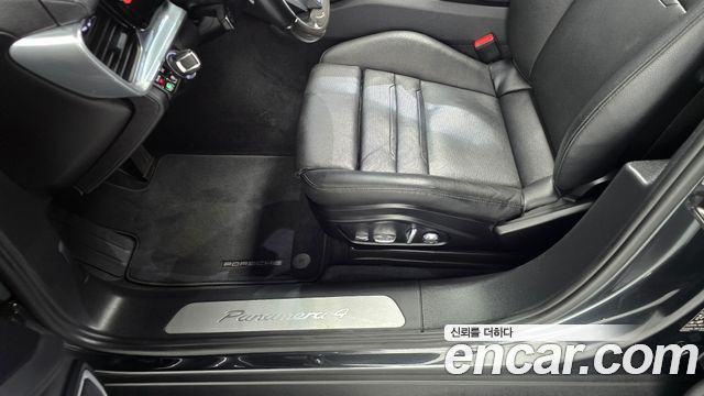 Porsche Panamera (971) 3.0 AWD 2018 — фото 36
