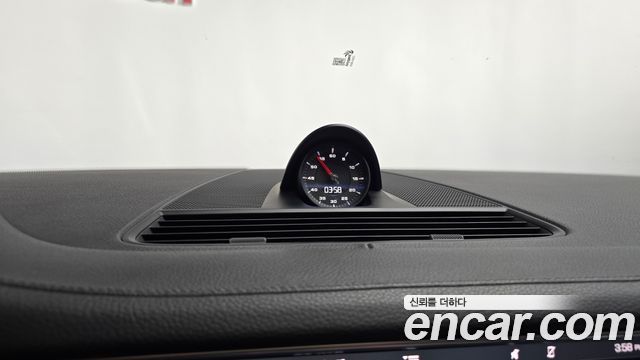 Porsche Panamera (971) 3.0 AWD 2018 — фото 39
