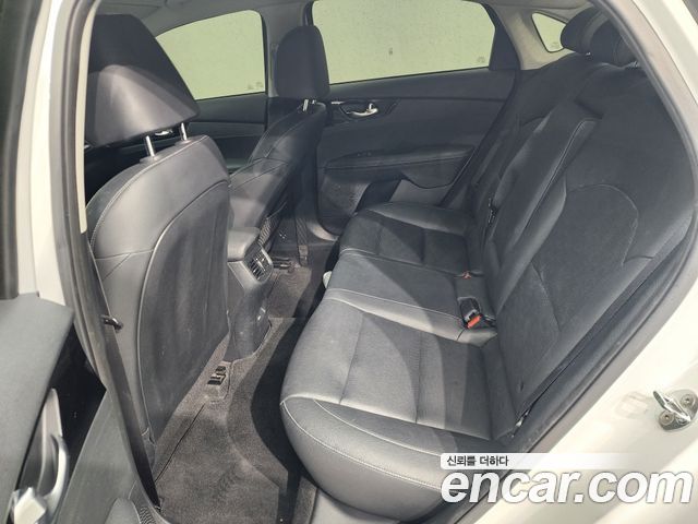 Kia K3 (II) 1.6 Noblesse 2022 — фото 17