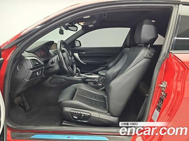 BMW 2 Series (F22) 220d M Sport Coupe 2014 — фото 15