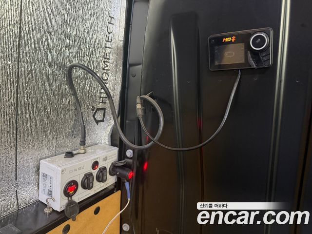 Renault Korea Master 2.3 Van L 2022 — фото 19