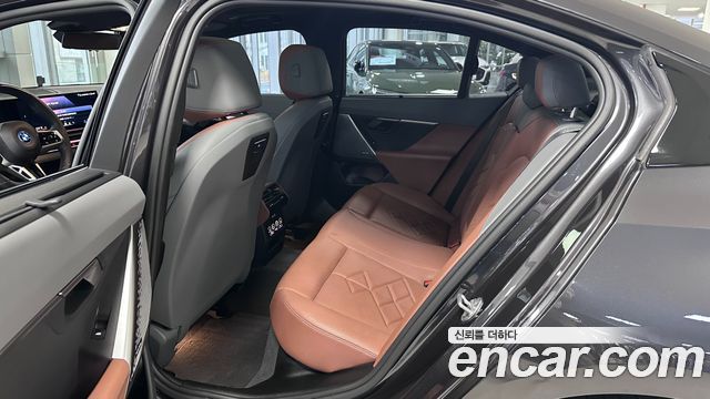 BMW i5 (G60) eDrive 40 M Sport 2024 — фото 15