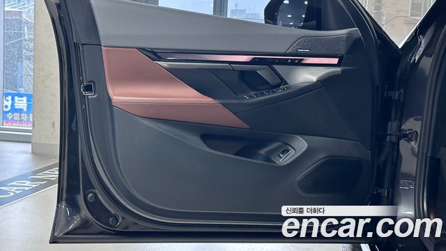 BMW i5 (G60) eDrive 40 M Sport 2024 — фото 17