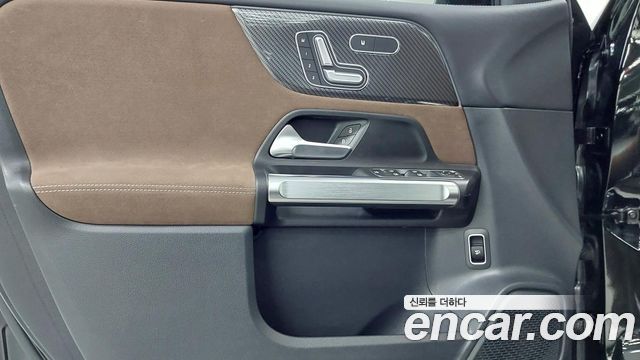 Mercedes-Benz GLB-Class (X247) AMG GLB35 4MATIC 2025 — фото 19