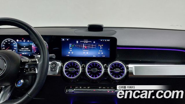 Mercedes-Benz GLB-Class (X247) AMG GLB35 4MATIC 2025 — фото 20
