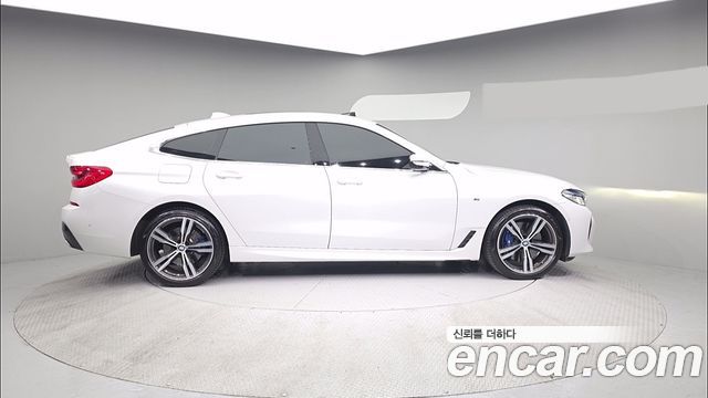 BMW 6 Series GT (G32) 630i xDrive M Sport 2023 — фото 4
