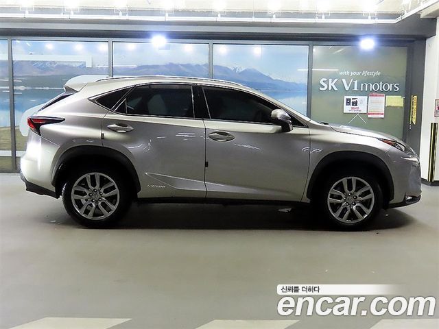 Lexus NX300h Supreme 2015 — фото 3