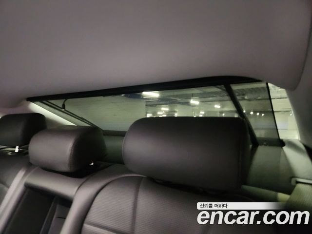 Hyundai Grandeur (GN7) 2.5 Gasoline  2WD Exclusive 2027 — фото 10