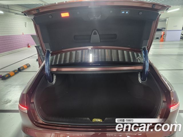 Hyundai Grandeur (GN7) 2.5 Gasoline  2WD Exclusive 2027 — фото 16