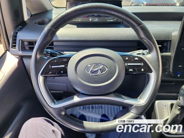 Hyundai Staria L3.5 Tourer 11-Seater Modern 2023 — фото 8