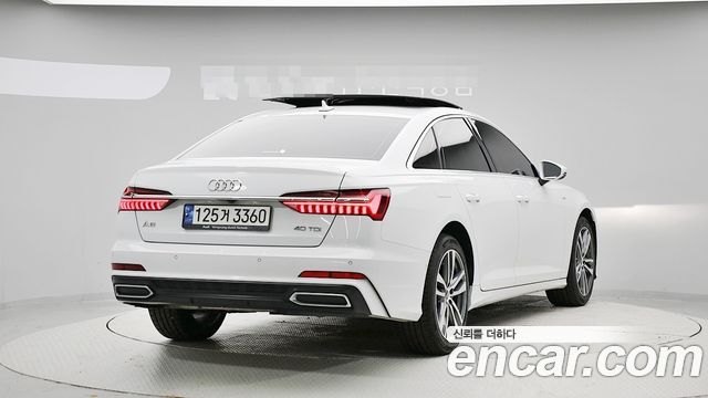 Audi A6 (C8) 40 TDI Premium 2022 — фото 2