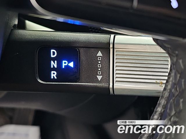 Hyundai Grandeur (GN7) 3.5 LPG 2WD (Taxi) Deluxe 2024 — фото 8
