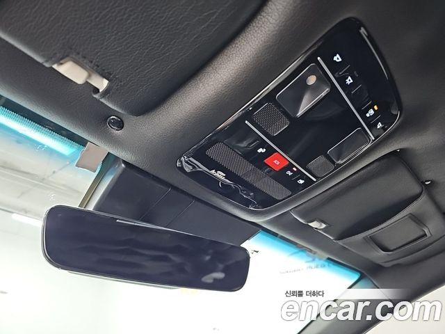 Hyundai Grandeur (GN7) 3.5 LPG 2WD (Taxi) Deluxe 2024 — фото 21
