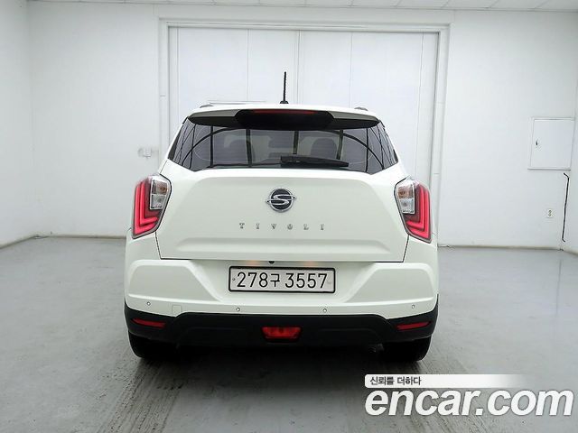 KG Mobility (SsangYong) Very New Tivoli Gasoline 1.5 2WD V3 2022 — фото 3
