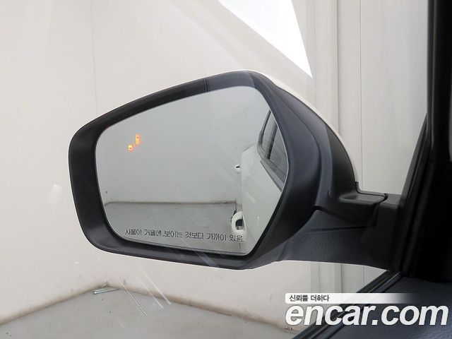 KG Mobility (SsangYong) Very New Tivoli Gasoline 1.5 2WD V3 2022 — фото 6