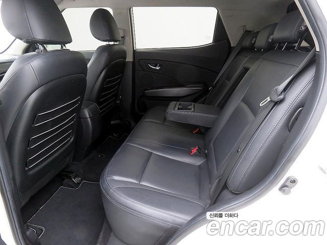KG Mobility (SsangYong) Very New Tivoli Gasoline 1.5 2WD V3 2022 — фото 8