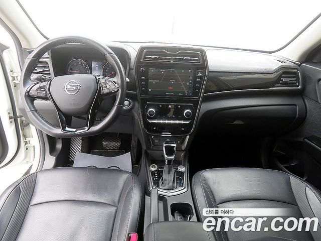 KG Mobility (SsangYong) Very New Tivoli Gasoline 1.5 2WD V3 2022 — фото 9