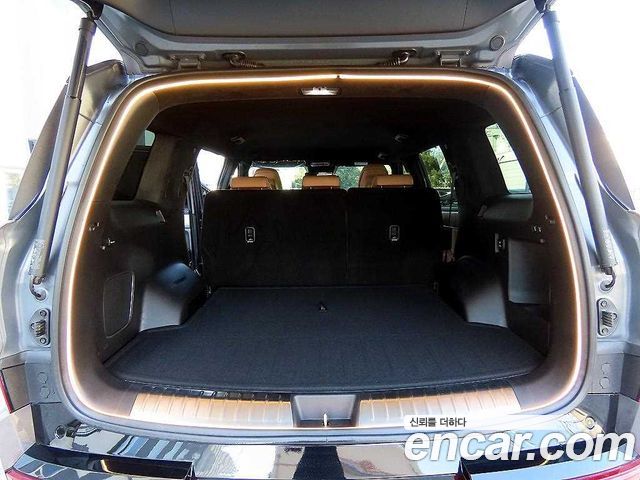 Hyundai Santa Fe (MX5) HEV 1.6 2WD Calligraphy 2024 — фото 13