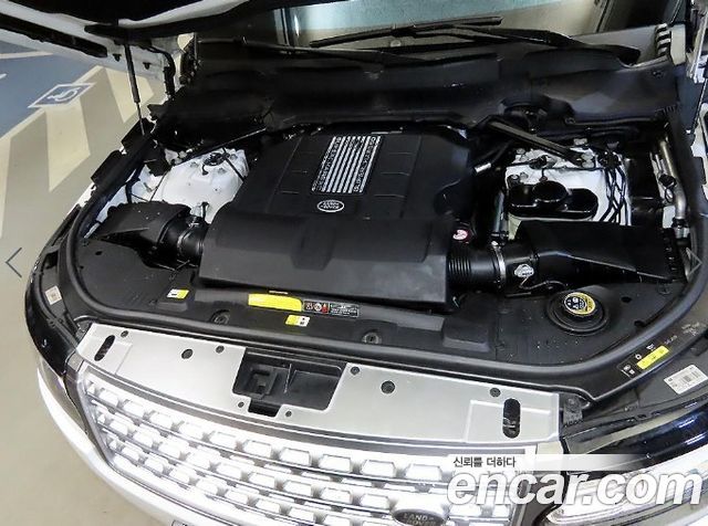 Land Rover Range Rover (IV) 5.0 SC AB LWB 2017 — фото 23
