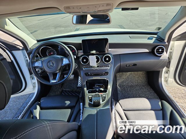 Mercedes-Benz C-Class (W205) C200 AMG Line 2018 — фото 7