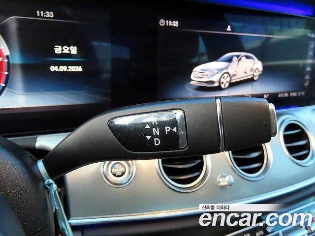 Mercedes-Benz E-Class (W213) E300 4MATIC AMG Line 2020 — фото 15