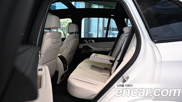 BMW X5 (G05) M60i 2026 — фото 10
