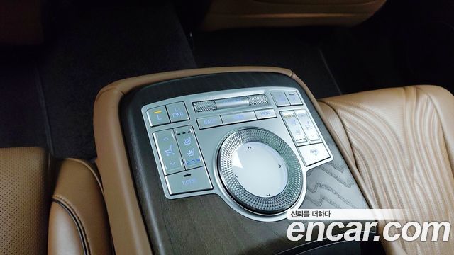 Genesis G80 (RG3) Gasoline 2.5 Turbo AWD 2022 — фото 22