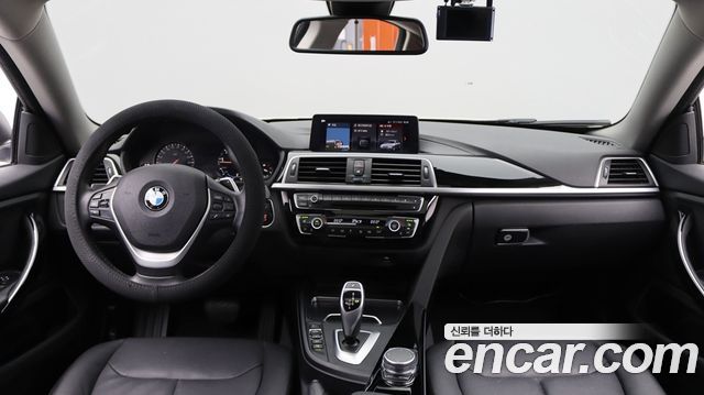 BMW 4 Series (F32) 420i Gran Coupe Special Edition 2020 — фото 16