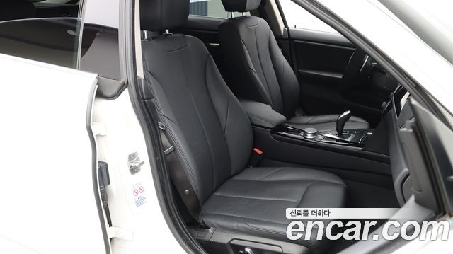 BMW 4 Series (F32) 420i Gran Coupe Special Edition 2020 — фото 18